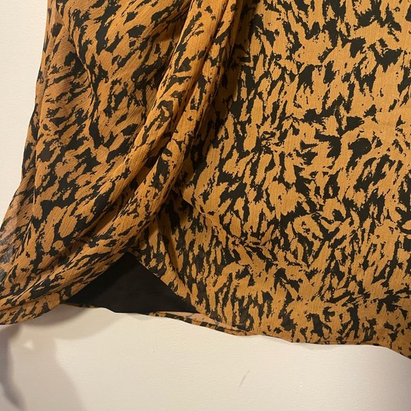 Zara Patterned Wrap Knot Mini Skirt - Small - Picture 10 of 16